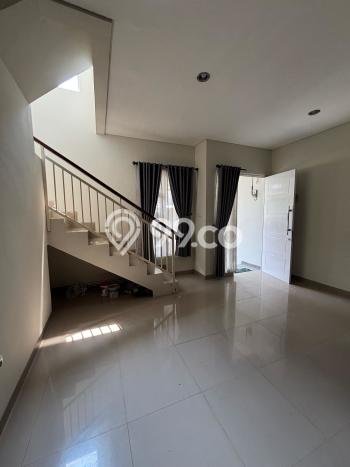 Hunian Cantik Modern Lb 84m2 di Pamulang, Tangerang Selatan Hunian Cantik Modern Lb 84m2 di Pamulang, Tangerang Selatan