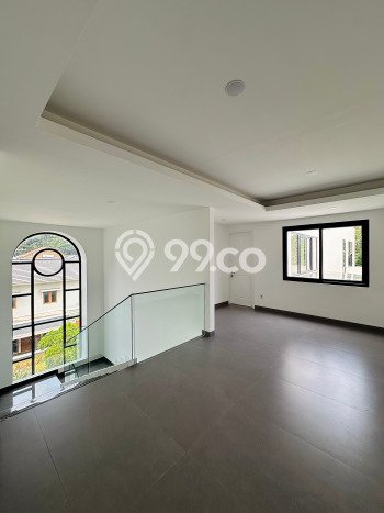 Jual Rumah Mewah Megah Dengan View Eksklusif di Alam Sutera, Tangerang Jual Rumah Mewah Megah Dengan View Eksklusif di Alam Sutera, Tangerang