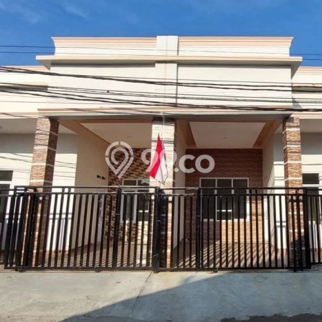 Rumah Minimalis 3 KT LT 81m2 di Harapan Indah Rumah Minimalis 3 KT LT 81m2 di Harapan Indah