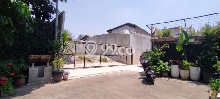 Lahan Dijual Lokasi Strategis di Jakarta Timur dengan Luas 345m2 Lahan Dijual Lokasi Strategis di Jakarta Timur dengan Luas 345m2