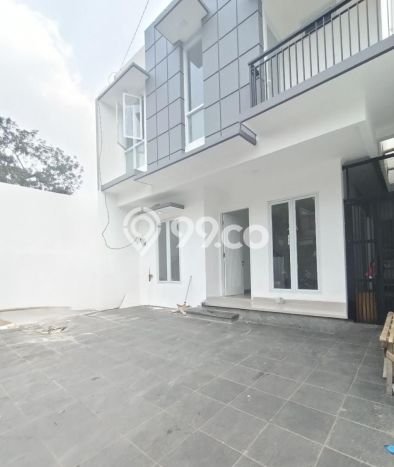 Dijual Rumah Modern 4 KT di Jatiwaringin, Jakarta Timur Dijual Rumah Modern 4 KT di Jatiwaringin, Jakarta Timur