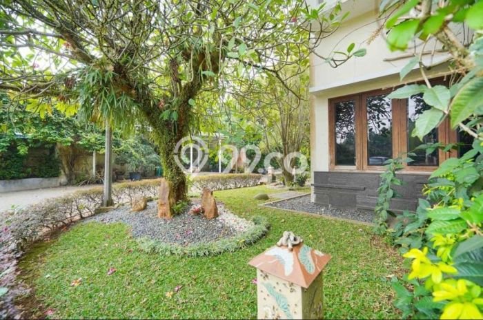 Rumah Modern 3 KT di Cibubur Bogor Semi Furnished Rumah Modern 3 KT di Cibubur Bogor Semi Furnished
