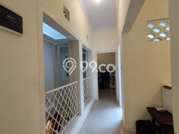 Jual Rumah Eksklusif 5 KT di Cinere, Jakarta Selatan Jual Rumah Eksklusif 5 KT di Cinere, Jakarta Selatan
