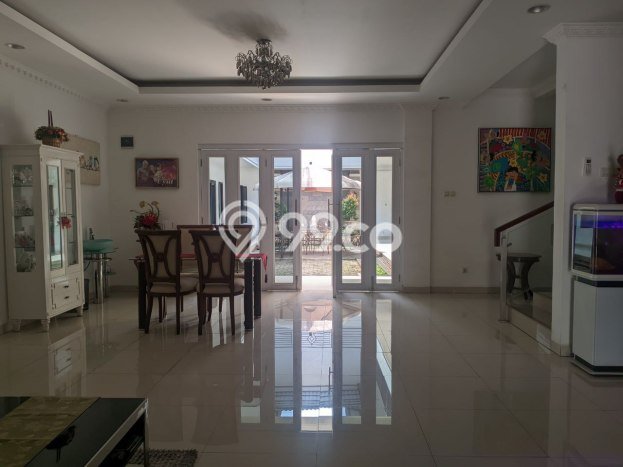 Hunian Mewah Dijual LT 468m2 di Pasar Minggu, Jakarta Selatan Hunian Mewah Dijual LT 468m2 di Pasar Minggu, Jakarta Selatan