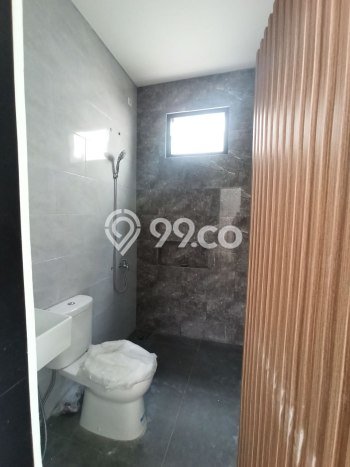 Ready to Use! Premium House LT 92m2 Desain Elegan di Rawamangun Ready to Use! Premium House LT 92m2 Desain Elegan di Rawamangun