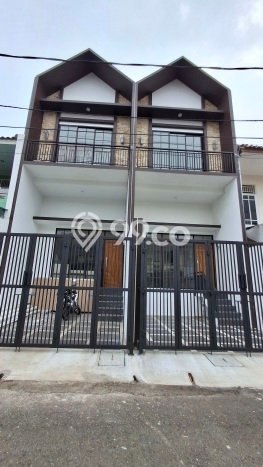 Rumah Minimalis 3 KT di Pondok Kelapa Jakarta Timur Unfurnished Rumah Minimalis 3 KT di Pondok Kelapa Jakarta Timur Unfurnished