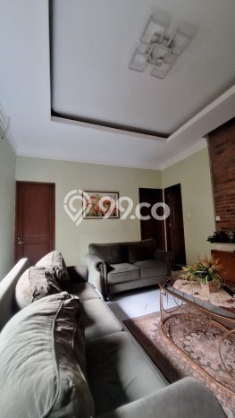 Rumah Elit LB 305m2 Siap Huni Desain Elegan di Jatiwaringin, Bekasi Rumah Elit LB 305m2 Siap Huni Desain Elegan di Jatiwaringin, Bekasi