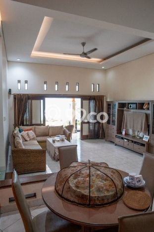 Rumah Elit Modern Siap Huni di Jatiwaringin Bekasi Rumah Elit Modern Siap Huni di Jatiwaringin Bekasi