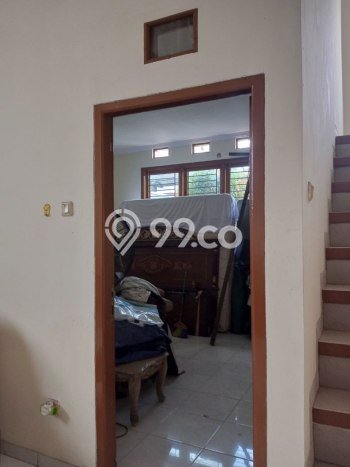 Rumah Elit LB 262m2 Siap Huni Desain Elegan di Pondok Kelapa, Jakarta Timur Rumah Elit LB 262m2 Siap Huni Desain Elegan di Pondok Kelapa, Jakarta Timur