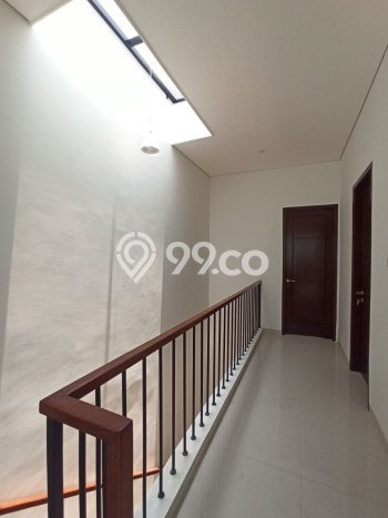 Ready to Use! Premium House LT 92m2 Desain Elegan di Rawamangun Ready to Use! Premium House LT 92m2 Desain Elegan di Rawamangun