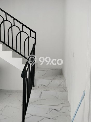 Dijual Hunian Rumah Nyaman 3 Kamar di Jatiwaringin, Jakarta Timur Dijual Hunian Rumah Nyaman 3 Kamar di Jatiwaringin, Jakarta Timur