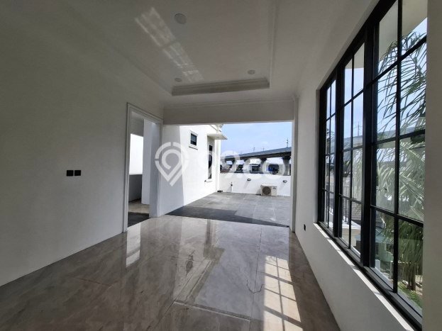 Rumah Luxury Modern Siap Huni di Galaxy Bekasi Rumah Luxury Modern Siap Huni di Galaxy Bekasi