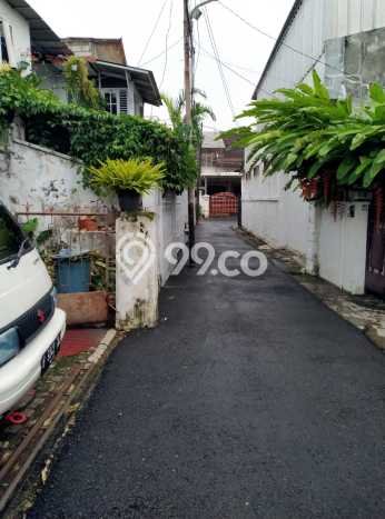 Dijual Hunian Mewah dengan Fasilitas Sekitar Komplit di Tebet, Jakarta Selatan Dijual Hunian Mewah dengan Fasilitas Sekitar Komplit di Tebet, Jakarta Selatan