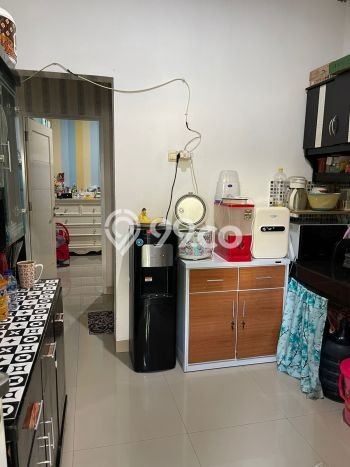 Kesempatan Investasi 3 Kamar Tidur dan 2 Kamar Mandi di Condet, Dekat Pusat Kota, Jakarta Timur Kesempatan Investasi 3 Kamar Tidur dan 2 Kamar Mandi di Condet, Dekat Pusat Kota, Jakarta Timur