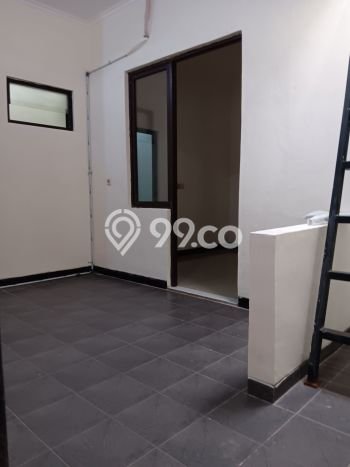 SPECIAL OFFER! Rumah area Legenda Wisata, 3 KT, Area Asri, LT 105m² LB 120m² SPECIAL OFFER! Rumah area Legenda Wisata, 3 KT, Area Asri, LT 105m² LB 120m²