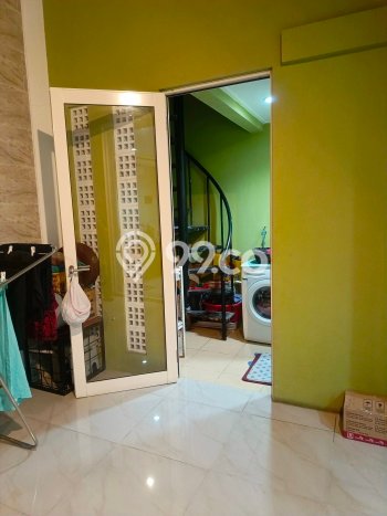 Rumah Elit Modern Tanpa Renovasi di Gading Serpong The Spring Tangerang Rumah Elit Modern Tanpa Renovasi di Gading Serpong The Spring Tangerang
