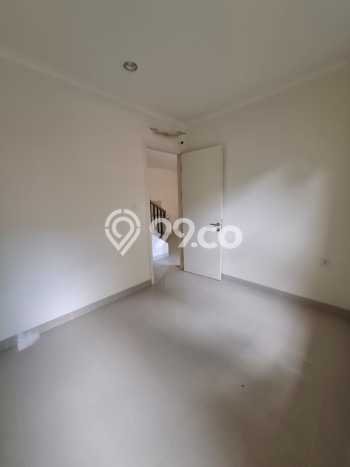 Jual Rumah Eksklusif 2 KT di gading serpong scientia garden, Tangerang Jual Rumah Eksklusif 2 KT di gading serpong scientia garden, Tangerang