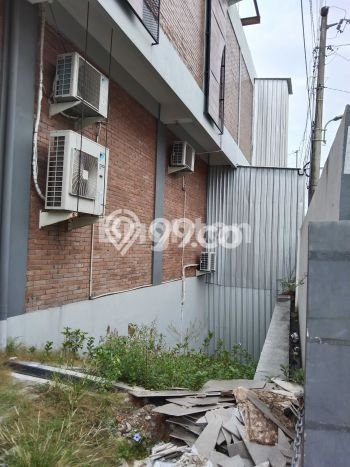 Disewakan Komersial Premium Kawasan Mergangsan, Luas 1050m², Jalan Utama Disewakan Komersial Premium Kawasan Mergangsan, Luas 1050m², Jalan Utama