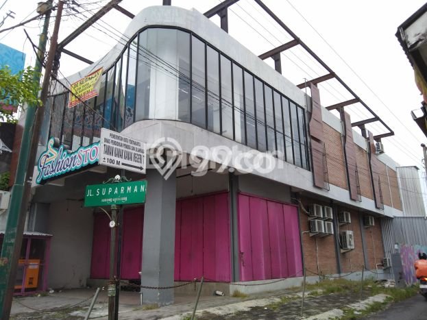 Disewakan Komersial Premium Kawasan Mergangsan, Luas 1050m², Jalan Utama Disewakan Komersial Premium Kawasan Mergangsan, Luas 1050m², Jalan Utama