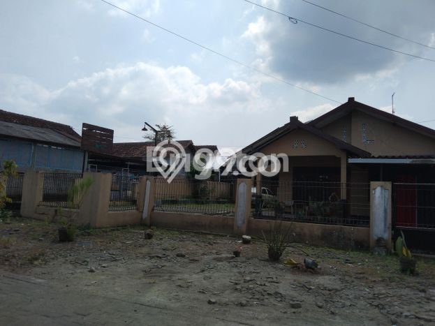 Rumah Modern Minimalis 4 Kamar Siap Huni di Godean Rumah Modern Minimalis 4 Kamar Siap Huni di Godean