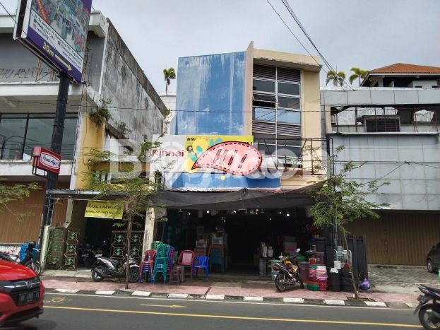 Ruko Komersial Disewakan di Gondomanan Yogyakarta Luas 594m2 Ruko Komersial Disewakan di Gondomanan Yogyakarta Luas 594m2