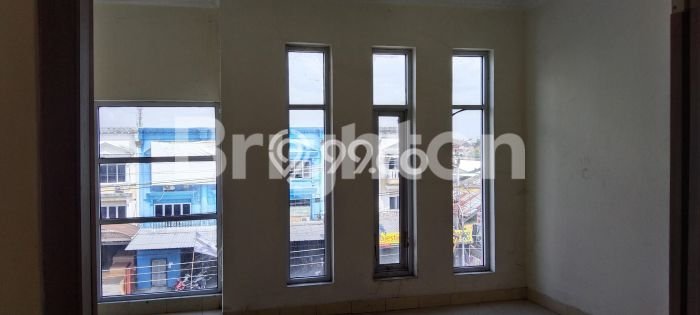 Ruko bagus disewakan di Mantrijeron Yogyakarta dengan LB 1800m2 harga sewa terbaik Ruko bagus disewakan di Mantrijeron Yogyakarta dengan LB 1800m2 harga sewa terbaik