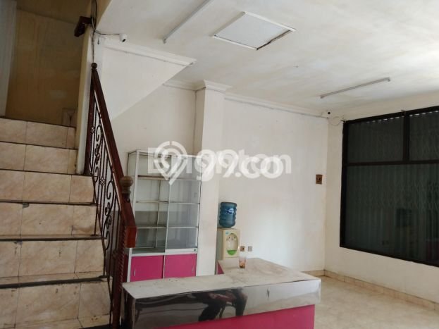 Ruko disewakan lokasi strategis Umbulharjo Yogyakarta 166m2 Ruko disewakan lokasi strategis Umbulharjo Yogyakarta 166m2