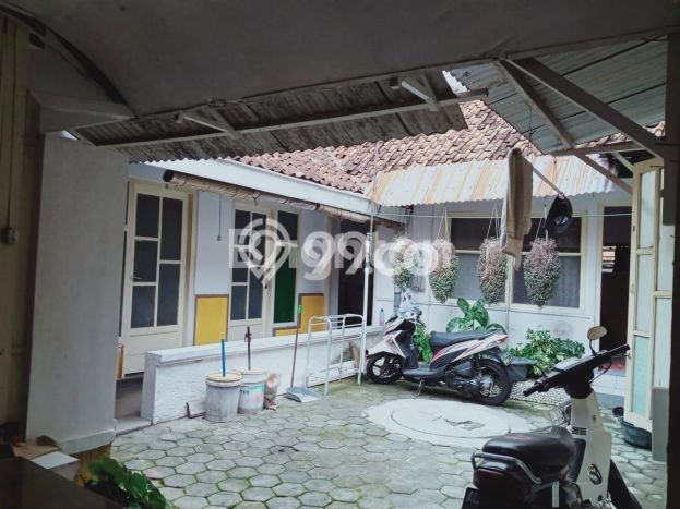 Unit Komersial Dijual di Kraton Yogyakarta 150m2 Unit Komersial Dijual di Kraton Yogyakarta 150m2