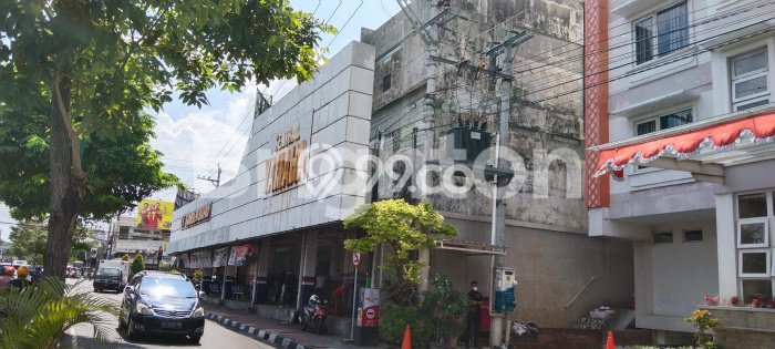 Unit Ruko Dijual di Jetis Yogyakarta Luas Bangunan 1500m2 Unit Ruko Dijual di Jetis Yogyakarta Luas Bangunan 1500m2
