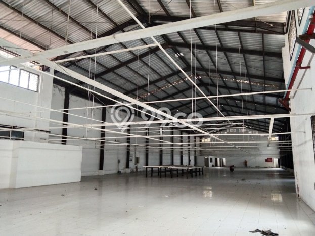 Gudang disewakan lokasi strategis Umbulharjo Yogyakarta 2600m2 Gudang disewakan lokasi strategis Umbulharjo Yogyakarta 2600m2