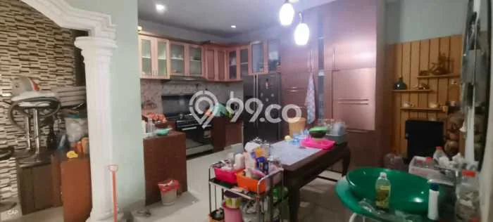 Rumah kawasan Godean, Sleman, Luas 165m2m² Bangunan 290m2m² Rumah kawasan Godean, Sleman, Luas 165m2m² Bangunan 290m2m²