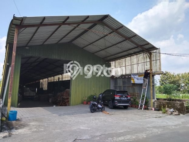 Gudang Bagus LT 1294m2 LB 1294m2 Dijual di Prambanan Sleman Gudang Bagus LT 1294m2 LB 1294m2 Dijual di Prambanan Sleman