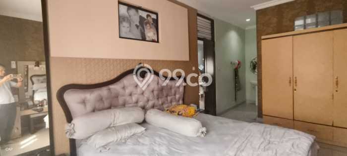 Rumah kawasan Godean, Sleman, Luas 165m2m² Bangunan 290m2m² Rumah kawasan Godean, Sleman, Luas 165m2m² Bangunan 290m2m²