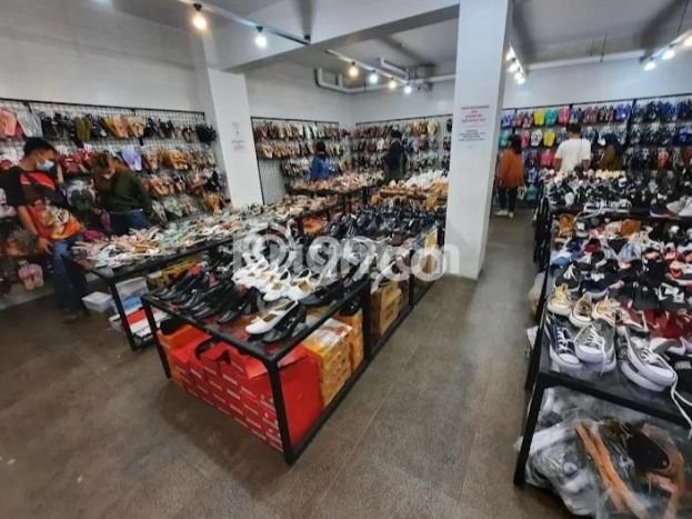 Disewakan Komersial Premium Kawasan Mergangsan, Luas 1050m², Jalan Utama Disewakan Komersial Premium Kawasan Mergangsan, Luas 1050m², Jalan Utama