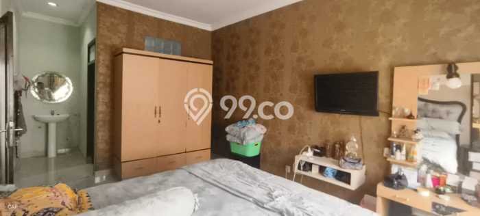 Rumah kawasan Godean, Sleman, Luas 165m2m² Bangunan 290m2m² Rumah kawasan Godean, Sleman, Luas 165m2m² Bangunan 290m2m²