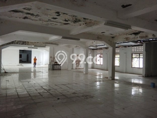 Gudang disewakan lokasi strategis Umbulharjo Yogyakarta 2600m2 Gudang disewakan lokasi strategis Umbulharjo Yogyakarta 2600m2