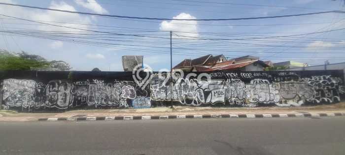 Kavling Tanah untuk Dijual di Demangan, Yogyakarta, Luas 2100m2 Kavling Tanah untuk Dijual di Demangan, Yogyakarta, Luas 2100m2