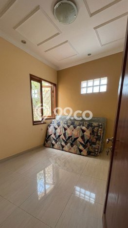 Dijual Rumah Luas Elegan Dengan View Eksklusif di Cikutra, Bandung Dijual Rumah Luas Elegan Dengan View Eksklusif di Cikutra, Bandung