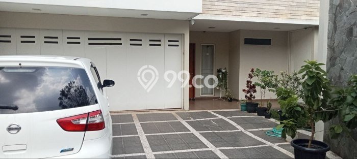 INVESTASI TEPAT! Rumah di , Luas 309m2m² Bangunan 350m2m² INVESTASI TEPAT! Rumah di , Luas 309m2m² Bangunan 350m2m²