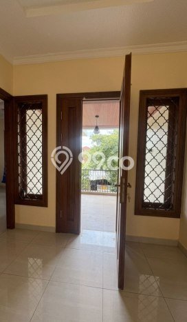 Dijual Rumah Luas Elegan Dengan View Eksklusif di Cikutra, Bandung Dijual Rumah Luas Elegan Dengan View Eksklusif di Cikutra, Bandung