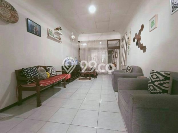 Rumah Asri di Buah Batu, Akses ke Buah Batu, Bandung, Bandung - LT 281m² Rumah Asri di Buah Batu, Akses ke Buah Batu, Bandung, Bandung - LT 281m²