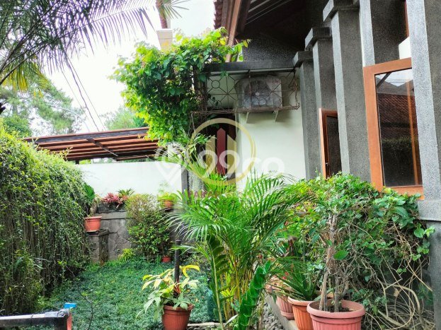 Dijual Rumah Luas Megah Dengan View Eksklusif di Cigadung, Bandung Dijual Rumah Luas Megah Dengan View Eksklusif di Cigadung, Bandung