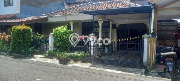 Rumah Minimalis LT 378m² Siap Huni di Kompleks Cluster Soekarno Hatta, Bandung Rumah Minimalis LT 378m² Siap Huni di Kompleks Cluster Soekarno Hatta, Bandung