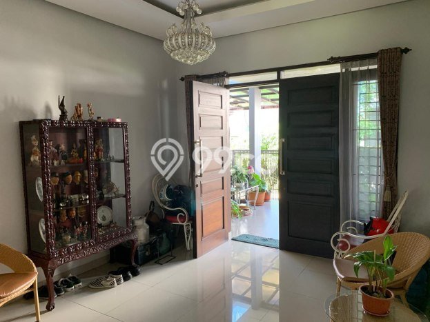 Rumah Berkualitas LT 399m2m² / LB 250m2m² di Bandung Utara, Dekat Pusat Kota, Bandung Rumah Berkualitas LT 399m2m² / LB 250m2m² di Bandung Utara, Dekat Pusat Kota, Bandung