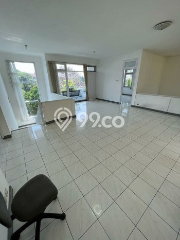 Ready to Use! Luxury House LT 550m2 Desain Modern di Dago Ready to Use! Luxury House LT 550m2 Desain Modern di Dago