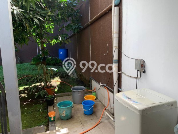 Rumah Berkualitas LT 399m2m² / LB 250m2m² di Bandung Utara, Dekat Pusat Kota, Bandung Rumah Berkualitas LT 399m2m² / LB 250m2m² di Bandung Utara, Dekat Pusat Kota, Bandung