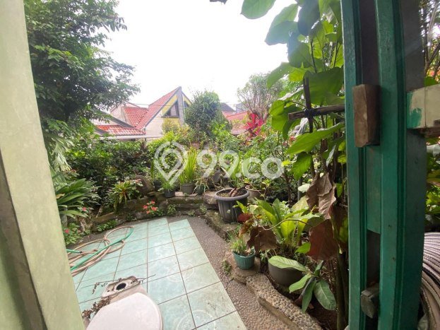 For Sale Rumah 5 Kamar Lokasi Ideal Nyaman dan Strategis di Arcamanik For Sale Rumah 5 Kamar Lokasi Ideal Nyaman dan Strategis di Arcamanik