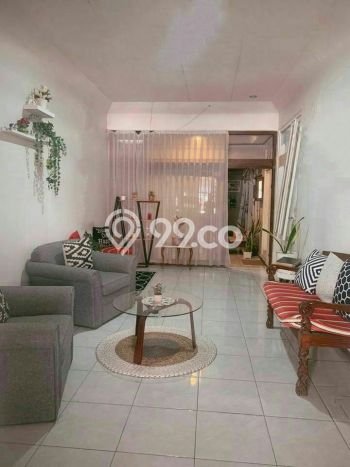 Rumah Asri di Buah Batu, Akses ke Buah Batu, Bandung, Bandung - LT 281m² Rumah Asri di Buah Batu, Akses ke Buah Batu, Bandung, Bandung - LT 281m²