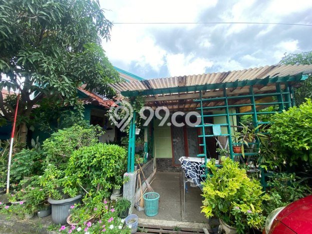 For Sale Rumah 5 Kamar Lokasi Ideal Nyaman dan Strategis di Arcamanik For Sale Rumah 5 Kamar Lokasi Ideal Nyaman dan Strategis di Arcamanik