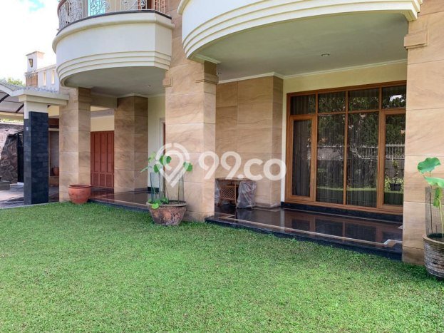 For Sale! Luxury House LT 1248m2 Desain Elegan di Setiabudi For Sale! Luxury House LT 1248m2 Desain Elegan di Setiabudi